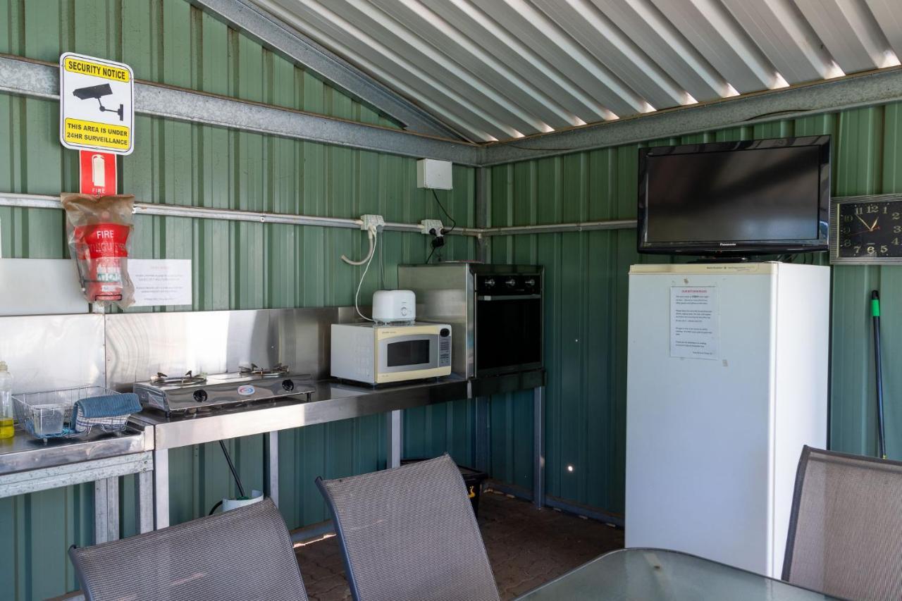Paringa Caravan Park Renmark Kültér fotó